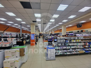 Фотография Аренда помещения свободного назначения, 700 м² , улица 10 лет Октября 109  №21 Фотография Аренда помещения свободного назначения, 700 м² , улица 10 лет Октября 109  №21