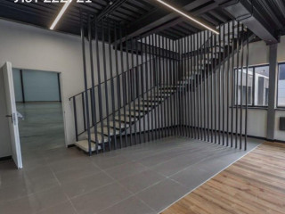 Фотография Аренда помещения свободного назначения, 606 м² , Коммунальная улица 44  №1 Фотография Аренда помещения свободного назначения, 606 м² , Коммунальная улица 44  №1