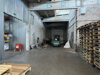 Фотография Аренда склада, 1000 м² , улица Первого Мая   №9