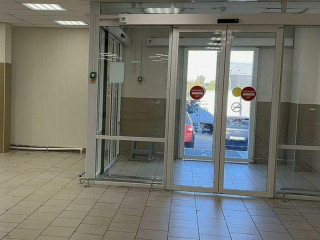 Фотография Аренда помещения свободного назначения, 600 м² , Коллективная улица 16  №1 Фотография Аренда помещения свободного назначения, 600 м² , Коллективная улица 16  №1