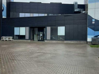 Фотография Аренда помещения свободного назначения, 170 м² , улица Поляны 5  №2