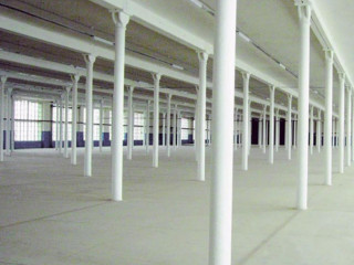 Фотография Аренда помещения свободного назначения, 1600 м² , улица Гагарина 18А  №2