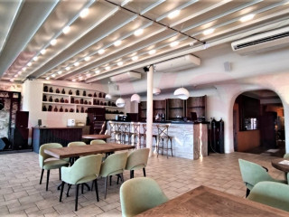 Фотография Продажа офиса, 473 м² , Уральская улица №3 Фотография Продажа офиса, 473 м² , Уральская улица №3