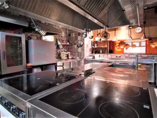 Фотография Продажа помещения свободного назначения, 473 м² , Уральская улица №18 Фотография Продажа помещения свободного назначения, 473 м² , Уральская улица №18