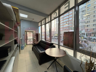 Фотография Продажа помещения свободного назначения, 70 м² , улица Цезаря Куникова №2