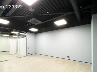 Фотография Аренда офиса, 127 м² , улица Ленинская Слобода 26с5 №3 Фотография Аренда офиса, 127 м² , улица Ленинская Слобода 26с5 №3