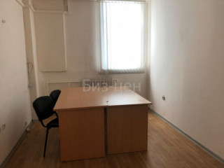 Фотография Аренда офиса, 13 м² , площадь Конституции 2  №1