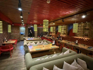 Фотография Аренда помещения свободного назначения, 458 м² , Пятницкая улица 53/18с1 №9 Фотография Аренда помещения свободного назначения, 458 м² , Пятницкая улица 53/18с1 №9