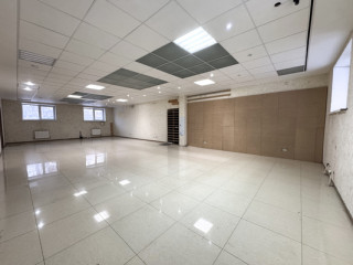 Фотография Аренда магазина, 176 м² , Краснолесья ул 49  №5