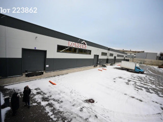 Фотография Аренда помещения свободного назначения, 1340 м² , улица Академика Жукова 6  №2