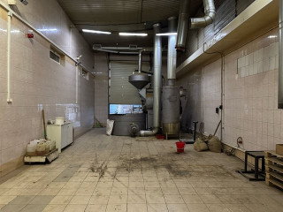 Фотография Аренда производственного помещения, 1500 м² , промзона Большевик   №3