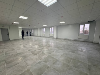 Фотография Аренда склада, 950 м² , улица Салова   №2