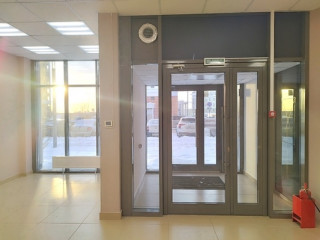 Фотография Аренда магазина, 73 м² , Александра Козицына ул 7  №5