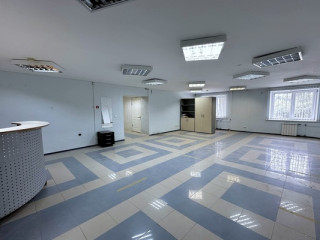 Фотография Аренда помещения свободного назначения, 216 м² , Уральская ул 2  №3