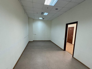 Фотография Аренда офиса, 24 м² , бульвар Строителей 4к1 №6 Фотография Аренда офиса, 24 м² , бульвар Строителей 4к1 №6