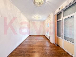 Фотография Продажа офиса, 358 м² , 12-й микрорайон №33 Фотография Продажа офиса, 358 м² , 12-й микрорайон №33