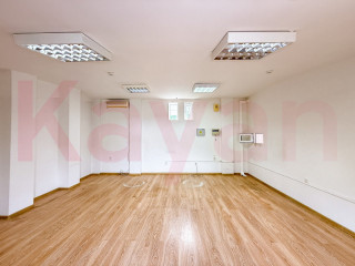 Фотография Продажа офиса, 358 м² , 12-й микрорайон №35 Фотография Продажа офиса, 358 м² , 12-й микрорайон №35