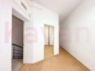 Фотография Продажа офиса, 358 м² , 12-й микрорайон №29 Фотография Продажа офиса, 358 м² , 12-й микрорайон №29