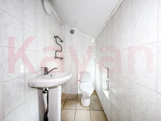 Фотография Продажа офиса, 358 м² , 12-й микрорайон №40 Фотография Продажа офиса, 358 м² , 12-й микрорайон №40