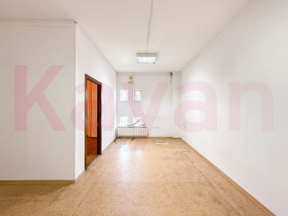 Фотография Продажа офиса, 358 м² , 12-й микрорайон №30 Фотография Продажа офиса, 358 м² , 12-й микрорайон №30
