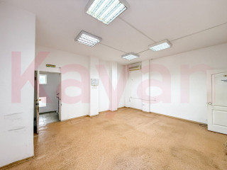 Фотография Продажа офиса, 358 м² , 12-й микрорайон №36 Фотография Продажа офиса, 358 м² , 12-й микрорайон №36