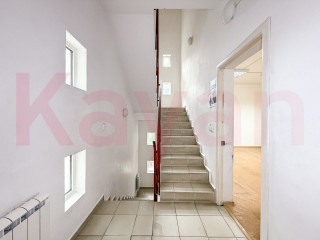 Фотография Продажа офиса, 358 м² , 12-й микрорайон №26 Фотография Продажа офиса, 358 м² , 12-й микрорайон №26