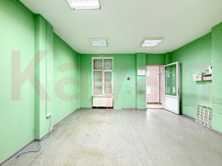 Фотография Продажа офиса, 358 м² , 12-й микрорайон №20 Фотография Продажа офиса, 358 м² , 12-й микрорайон №20
