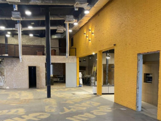 Фотография Отдельно стоящее здание, Вашутинское шоссе 1с2Б  №4