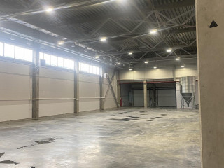 Фотография Аренда помещения свободного назначения, 1460 м² , Западная улица 4  №3