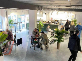 Фотография Аренда помещения свободного назначения, 1515 м² , улица Героя России Соломатина 3А  №7