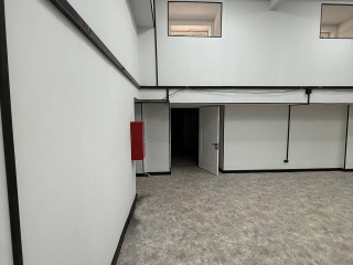 Фотография Продажа помещения свободного назначения, 297 м² , улица Маршала Бирюзова 8к4  №3