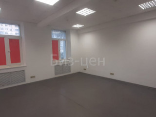 Аренда офиса 32 м² ул. Расплетина 24