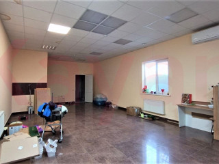 Фотография Аренда магазина, 114 м² , Средняя улица №9