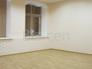 Аренда офиса 39 м² 6-я линия Васильевского острова 63 