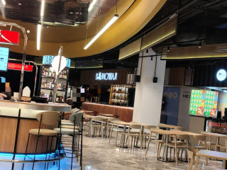 Фотография Аренда магазина, 22 м² , Театральный проезд 5с1  №4