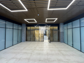 Фотография Аренда помещения свободного назначения, 2000 м² , улица Красных Зорь 22А  №6