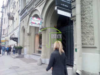 Фотография Аренда магазина, 85 м² , Большая Конюшенная улица 13 №3 Фотография Аренда магазина, 85 м² , Большая Конюшенная улица 13 №3