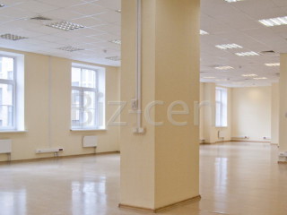 Аренда офиса 185 м² 14-я линия Васильевского острова 7 