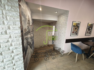 Фотография Аренда магазина, 18 м² , набережная Макарова 32  №3