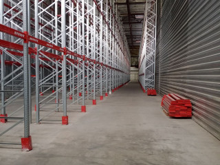 Фотография Аренда склада, 1300 м² , Рябиновая улица 10 №2 Фотография Аренда склада, 1300 м² , Рябиновая улица 10 №2