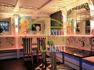 Фотография Продажа магазина, 196 м² , Большой проспект Петроградской стороны 38-40  №7