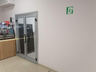 Фотография Аренда магазина, 53 м² , улица Репина 2/27 №2 Фотография Аренда магазина, 53 м² , улица Репина 2/27 №2