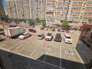 Фотография Аренда помещения свободного назначения, 400 м² , улица Евгении Жигуленко №9