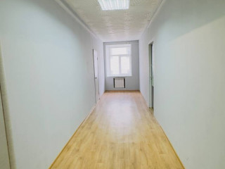 Фотография Аренда офиса, 17 м² , Красная площадь 7 №4 Фотография Аренда офиса, 17 м² , Красная площадь 7 №4