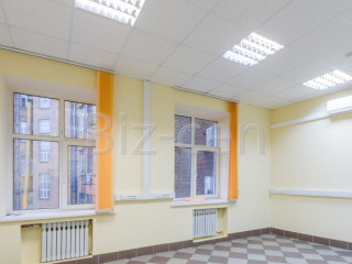 Аренда офиса 116 м² улица Россолимо 17 