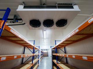 Фотография Аренда склада, 2200 м² , улица 1-я Промышленная Зона 12А  №2