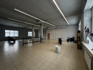 Фотография Аренда помещения свободного назначения, 830 м² , Малышева ул 164  №7