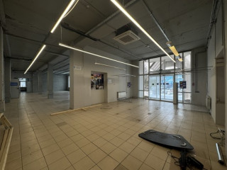 Фотография Аренда помещения свободного назначения, 830 м² , Малышева ул 164  №10