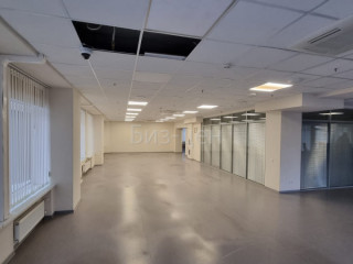 Фотография Аренда офиса, 542 м² , Уральская улица 4  №2