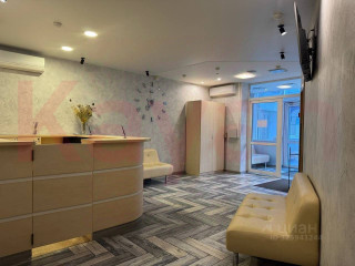 Фотография Продажа помещения свободного назначения, 400 м² , Сормовская улица №3